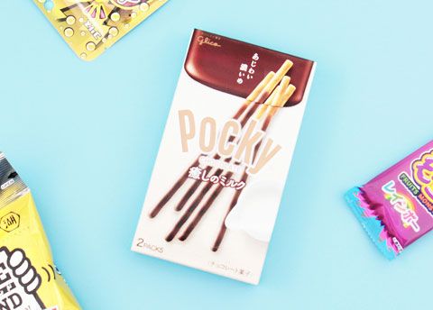 Pocky Iyashi Milk Chocolate Biscuit Sticks