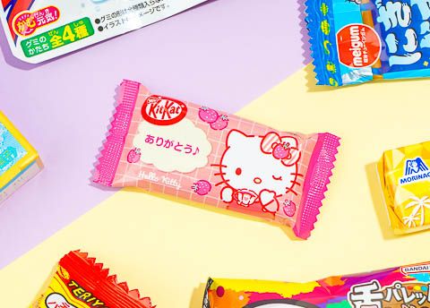 Kit Kat x Sanrio Characters Strawberry Milk Mini Bar